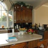 Kitchen 572